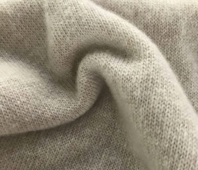 FW-20-21-telo-baba-1-15