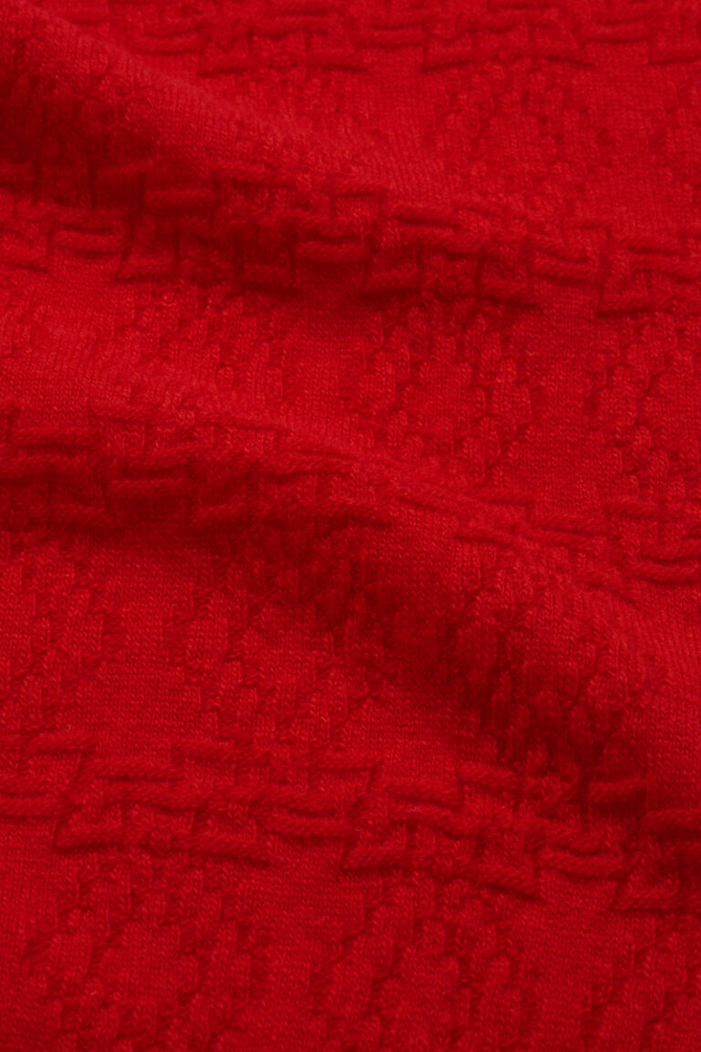 fw2728_02_supergeelong